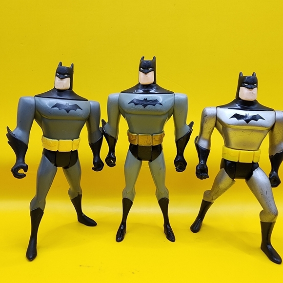 1998 DC Comics 3 Batman Figures Animated Series New Batman 4.5" - Picture 1 of 6